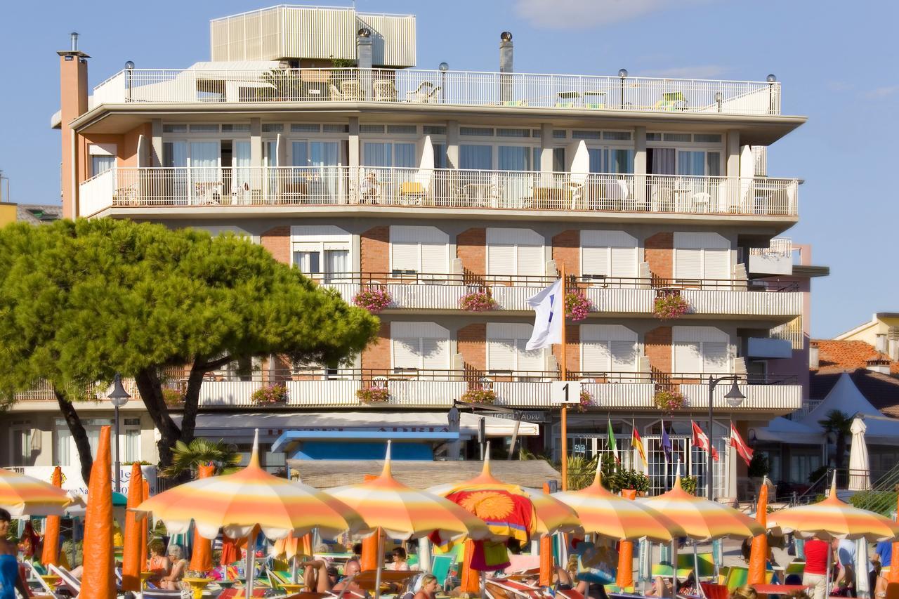 Hotel Adria Sul Mare Каорле Екстериор снимка